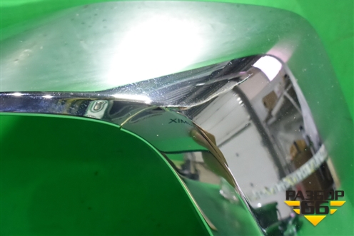 Накладка переднего бампера правая (верхняя) (6407A336) для Mitsubishi L 200 c 2015г (Л200)