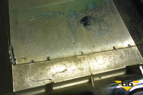 Накладка переднего бампера правая (верхняя) (6407A336) для Mitsubishi L 200 c 2015г (Л200)