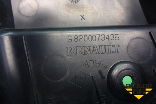 Накладка стойки (центральной левой) (8200073435) для Renault Megane 2 с 2002-2009г (Меган)