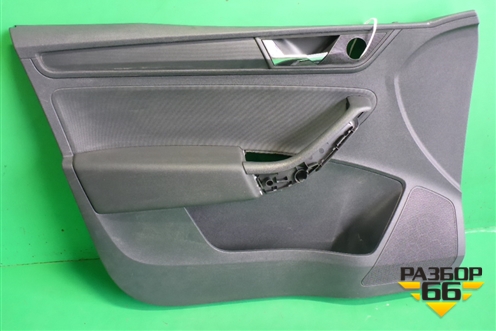 Обшивка двери передней левой под электрику (60U867013) для Skoda Rapid с 2013г (Рапид)