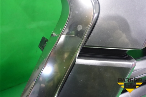 Решетка радиатора (под камеру и парктроник) (5310160570) для Lexus LX-570 с 2015г (ЛХ)