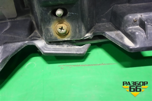 Решетка радиатора (под камеру и парктроник) (5310160570) для Lexus LX-570 с 2015г (ЛХ)