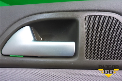 Обшивка двери задней левой под электрику (39812930) для Volvo S40 с 2004-2012г (C40)