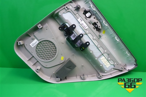 Обшивка двери задней левой под электрику (39812930) для Volvo S40 с 2004-2012г (C40)