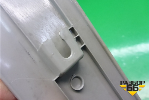 Накладка порога внутренняя переднего правого (8641785) для Volvo S40 с 2004-2012г (C40)