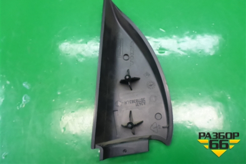 Накладка двери задней левой (уголок) (30716363) для Volvo S40 с 2004-2012г (C40)