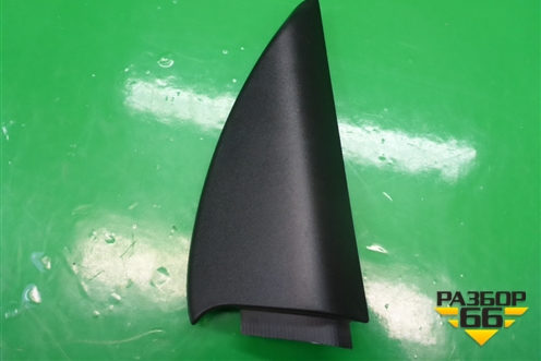 Накладка двери задней левой (уголок) (30716363) для Volvo S40 с 2004-2012г (C40)