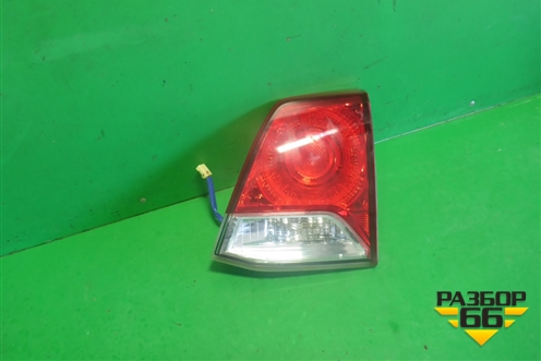 Фонарь задний внутренний правый (после 2012г до 2015г) (8158160280) для Toyota Land Cruiser (200) с 2008г (Ленд Крузер)