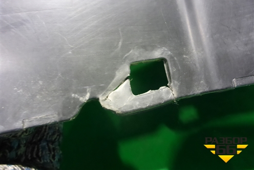 Пыльник заднего бампера левый (5872460080) для Lexus LX-570 с 2015г (ЛХ)