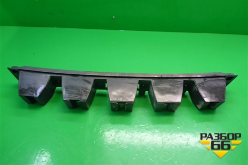 Кронштейн заднего бампера центральный (30744950) для Volvo S40 с 2004-2012г (C40)