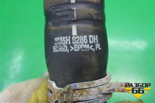 Патрубок системы охлаждения (2.0л B4204S3) (3M5H8286DH) для Volvo S40 с 2004-2012г (C40)