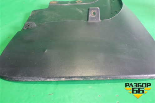 Брызговик задний правый (7662560240) для Toyota Land Cruiser (200) с 2008г (Ленд Крузер)