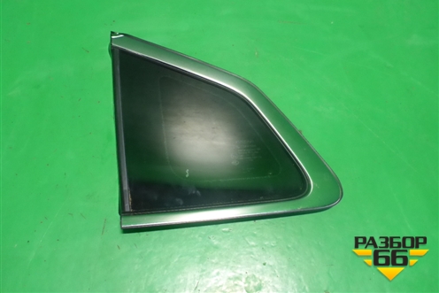 Стекло глухое левое (833134EA0A) для Nissan Qashqai (J11E) с 2013г (Кашкай)