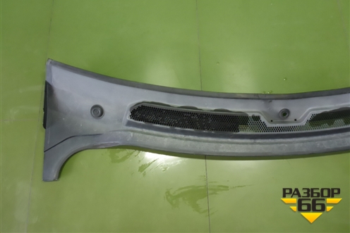 Решетка стеклоочистителей (JAG500012) для Land Rover Discovery 3 с 2004-2009г (Дискавери)