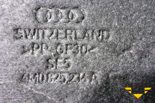 Пыльник двигателя задний (новый) (4M0825236A) для Audi Q7 c 2015г (Ку 7)