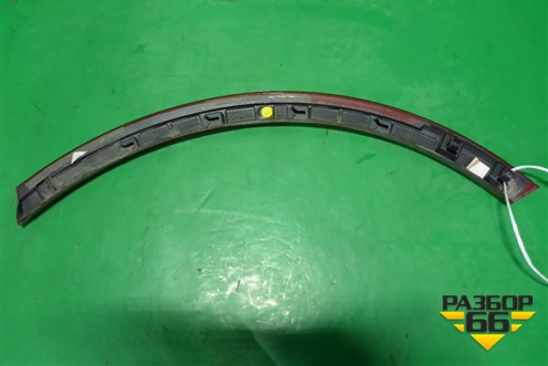 Накладка заднего крыла правого (4M0853818) для Audi Q7 c 2015г (Ку 7)