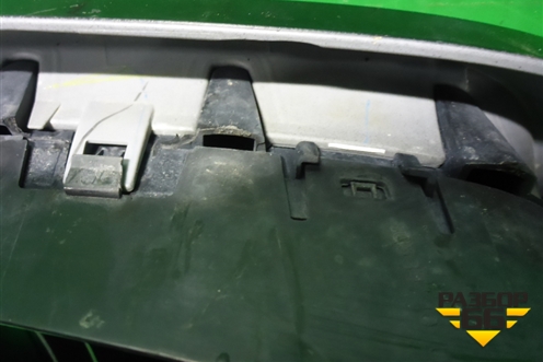 Решетка радиатора правая (7316076) для BMW X5 F15 с 2013г (Х5 Ф15)