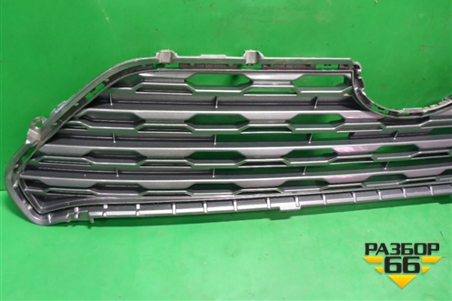 Решетка радиатора (5311242190) для Toyota Rav-4 с 2018г (Рав 4)