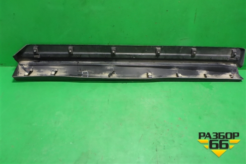 Накладка двери передней правой (7507148100) для Lexus RX 350 c 2015г (РХ)