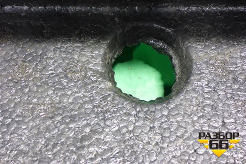 Ящик инструментальный в багажник (60U863957) для Skoda Rapid с 2013г (Рапид)