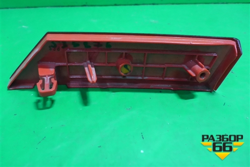 Отражатель в дверь багажника (после 2018г левый на накладку) (92405D3510) для Hyundai Tucson с 2015-2022г (Туксон)