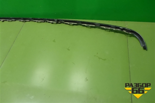 Накладка заднего бампера (4M0807578) для Audi Q7 c 2015г (Ку 7)