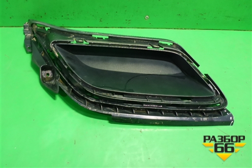 Накладка заднего бампера правая (5NA807056) для Volkswagen Tiguan с 2016г (Тигуан)