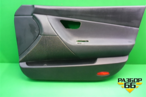 Обшивка двери передней правой под электрику для Nissan Primera (P12E) с 2001-2008г (Примера)