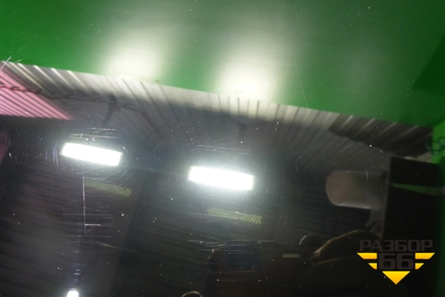 Стекло двери задней левой (30674290) для Volvo S40 с 2004-2012г (C40)