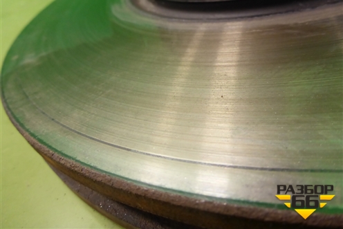 Диск тормозной передний вентилируемый для BMW X5 F15 с 2013г (Х5 Ф15)