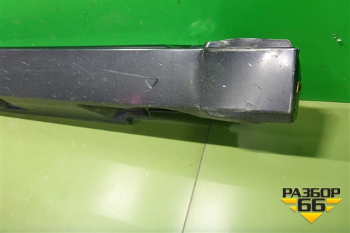 Накладка на порог наружная правая (3G0853858F) для Volkswagen Passat [B8] 2014-2024г (Пассат Б8)