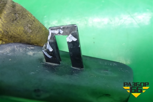 Форсунка омывателя фары правая для Volvo S40 с 2004-2012г (C40)