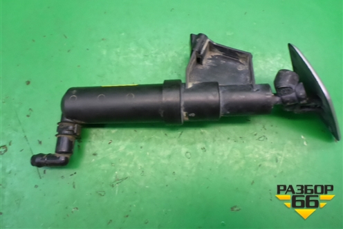 Форсунка омывателя фары правая для Volvo S40 с 2004-2012г (C40)