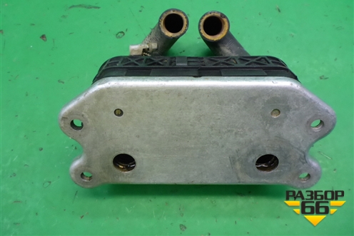 Радиатор масляный (2.4л B5244S) для Volvo S40 с 2004-2012г (C40)