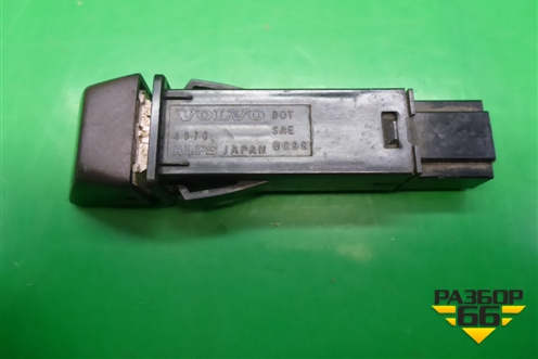 Кнопка аварийной сигнализации (8651399) для Volvo S40 с 2004-2012г (C40)