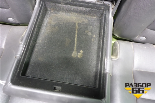 Сиденья комплект (с AIR BAG подогрев) для Volkswagen Touareg c 2002-2010г (Туарег)