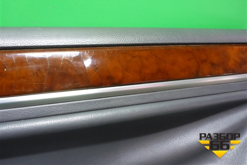 Обшивка двери задней правой под электрику (7L6867212) для Volkswagen Touareg c 2002-2010г (Туарег)