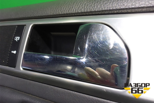 Обшивка двери задней правой под электрику (7L6867212) для Volkswagen Touareg c 2002-2010г (Туарег)