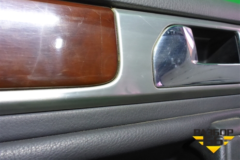 Обшивка двери задней левой под электрику (7L6867211) для Volkswagen Touareg c 2002-2010г (Туарег)