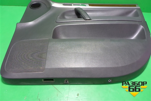 Обшивка двери передней правой под электрику (7L6867012) для Volkswagen Touareg c 2002-2010г (Туарег)