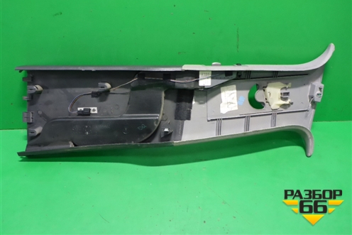 Обшивка стойки центральная правая (7L6867240) для Volkswagen Touareg c 2002-2010г (Туарег)