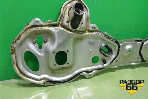 Щит моторный (7L6863911) для Volkswagen Touareg c 2002-2010г (Туарег)