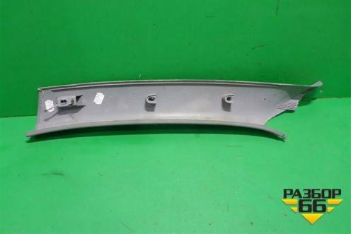 Обшивка стойки лобового стекла правая (7L6867234) для Volkswagen Touareg c 2002-2010г (Туарег)