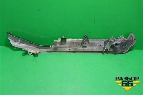 Кронштейн переднего крыла левый (7L6805175D) для Volkswagen Touareg c 2002-2010г (Туарег)