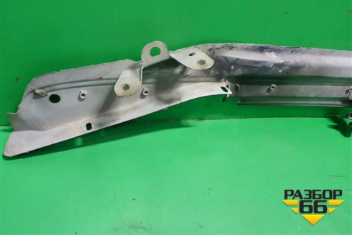 Кронштейн переднего крыла правый (7L6805176D) для Volkswagen Touareg c 2002-2010г (Туарег)