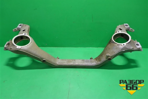 Балка передняя поперечная (крепления опор двигателя) (7L0199207A) для Volkswagen Touareg c 2002-2010г (Туарег)