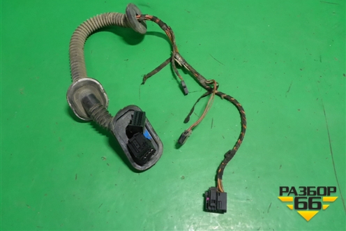 Проводка двери задней правой (7L6971694D) для Volkswagen Touareg c 2002-2010г (Туарег)