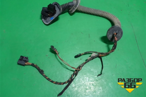 Проводка двери задней левой (7L6971694) для Volkswagen Touareg c 2002-2010г (Туарег)