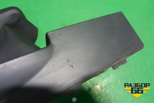 Накладка внутренняя (над рулевым кожухом) (7L6419798B) для Volkswagen Touareg c 2002-2010г (Туарег)