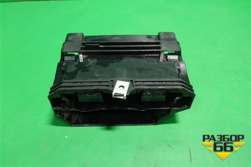 Кронштейн (блока управления акпп) (7L0927131D) для Volkswagen Touareg c 2002-2010г (Туарег)